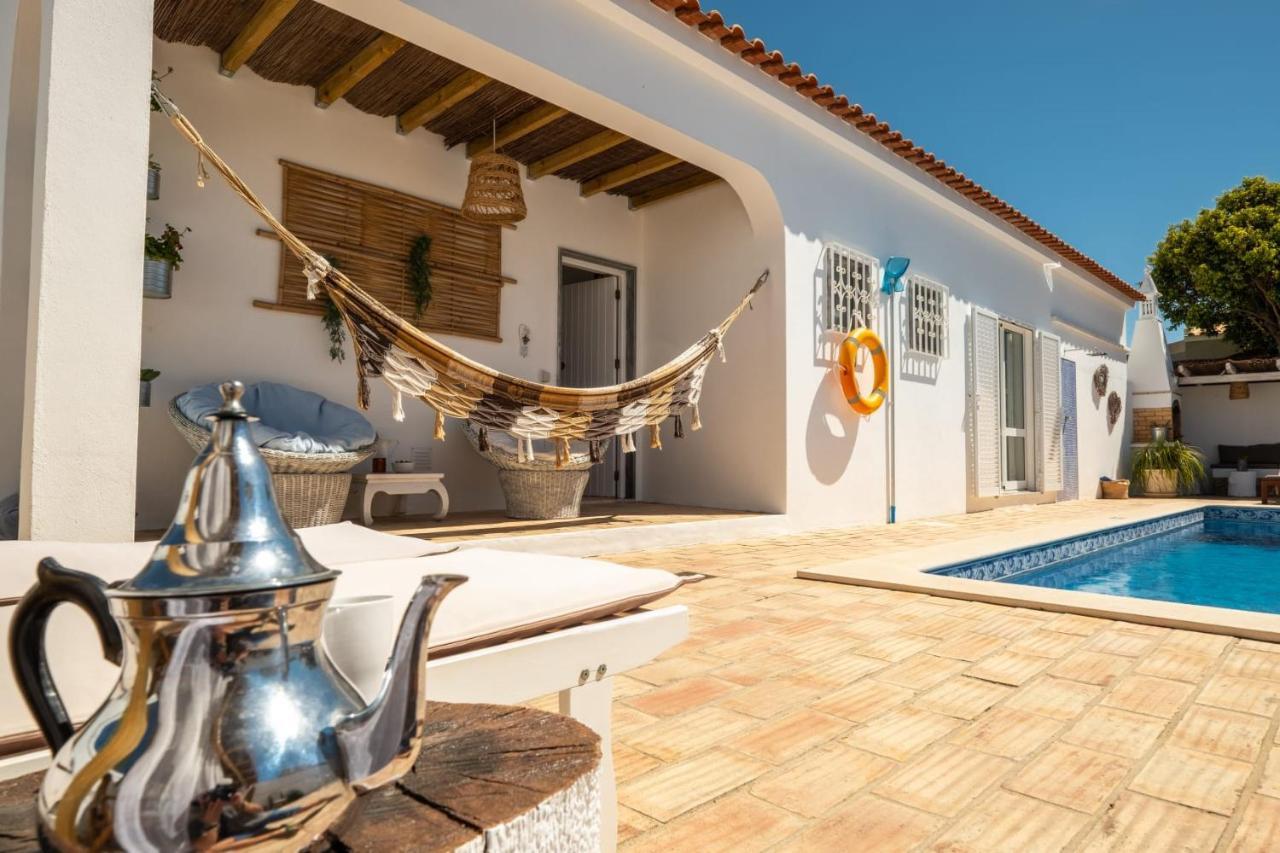 Villa O Canto Da Parra - Hot Jacuzzi - Swimming Pool - Wifi - By Bedzy Gale (Albufeira)