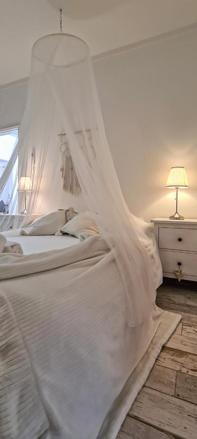 O Canto Da Parra - Hot Jacuzzi - Swimming Pool - Wifi - By Bedzy Gale (Albufeira)